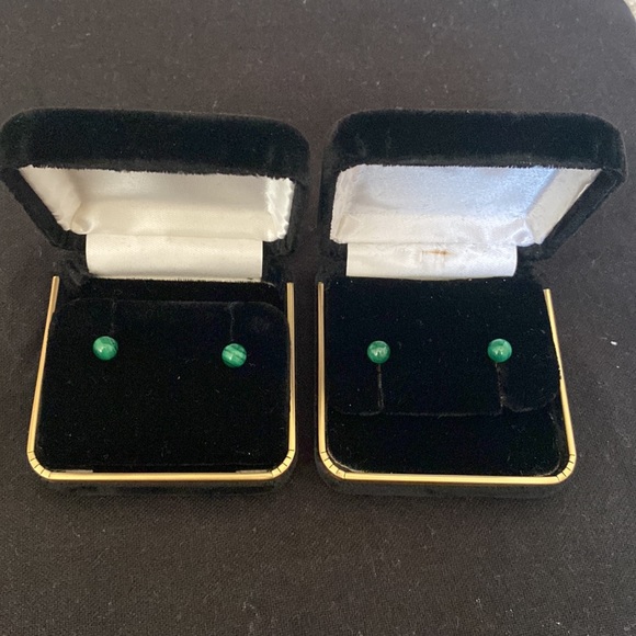 Malachite 14kt yellow gold 6mm stud earrings - Picture 3 of 3